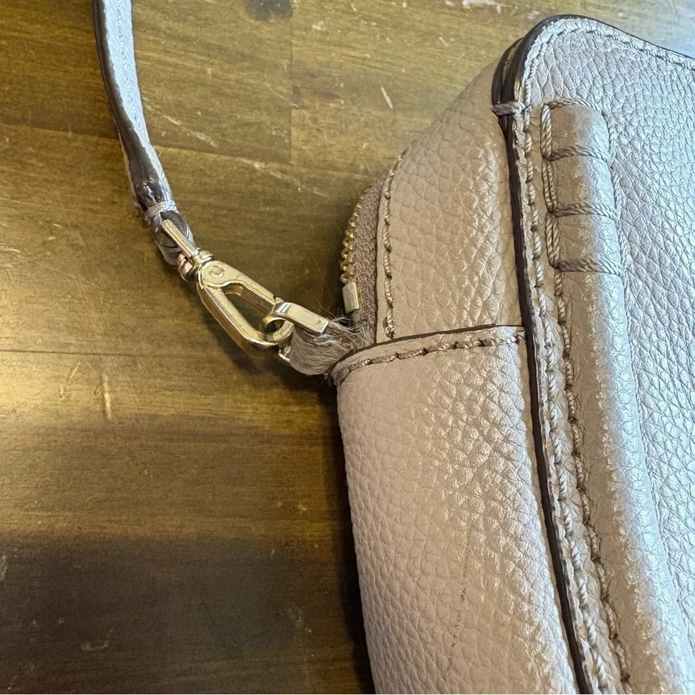 Kate Spade Orchard Street Arla Cityscape Gray Crossbody Tassel Travel Classic